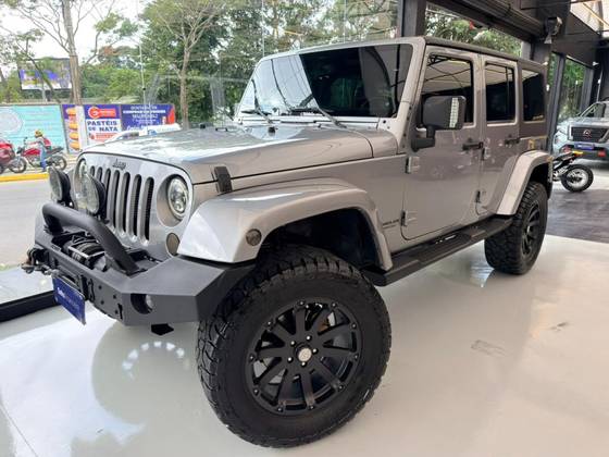 JEEP WRANGLER 3.6 UNLIMITED SPORT 4X4 V6 GASOLINA 4P AUTOMÁTICO